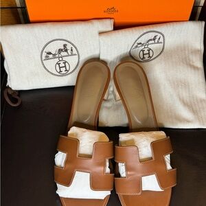Hermès Oasis Sandals